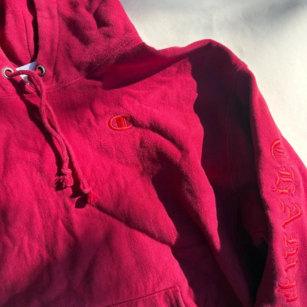 Champion Reverse Weave Hoodie Kids XL Burgundy Gothic Script Sleeve Pullover
